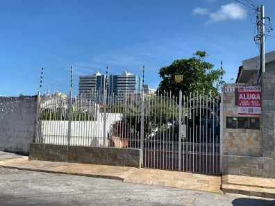 Casa com 2 Quartos para alugar, 240m² no Suíça, Aracaju