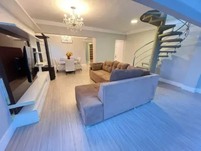 Apartamento com 3 Quartos à venda, 220m² no Centro, Balneário Camboriú