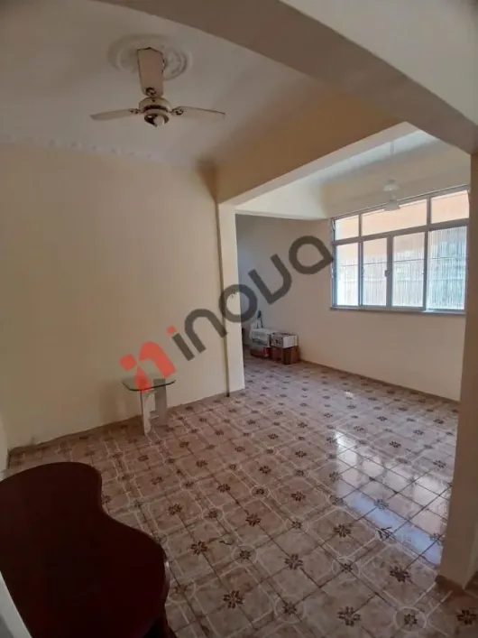 Foto do imóvel - Casa à venda com 3 quartos, 2 banheiros, 166 m² e condomínio fechado próximo à Estação Engenho.