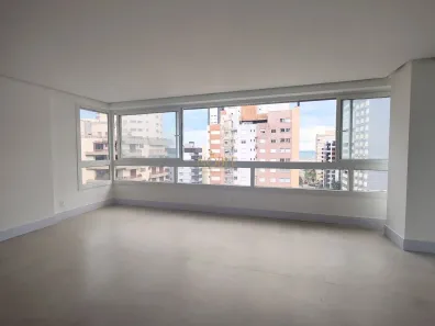 Apartamento com 3 Quartos à venda, 236m² no Centro, Torres