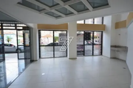 Loja / Salão / Ponto Comercial à venda, 55m² no Centro, Curitiba