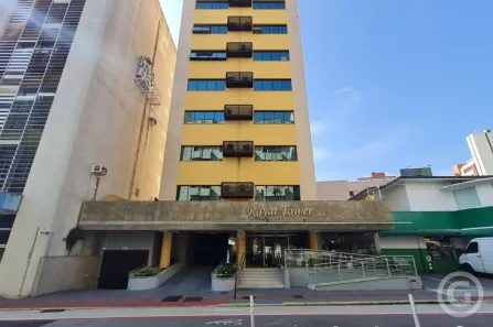 Conjunto Comercial / Sala para alugar, 36m² no Centro, Florianópolis