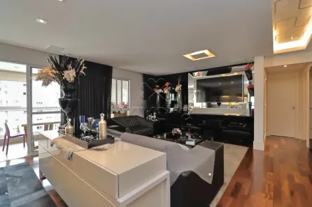 Apartamento com 4 Quartos à venda, 193m² no Água Verde, Curitiba