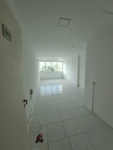Loja / Salão / Ponto Comercial à venda, 27m² no Centro, Niterói