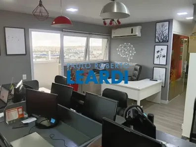 Casa Comercial para venda ou aluguel, 80m² no Santo Amaro, São Paulo