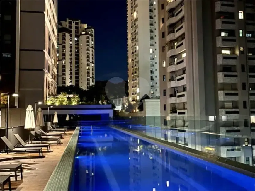 Foto do imóvel - Apartamento para alugar com 1 quarto, 1 suíte, 1 banheiro e piscina no condomínio em