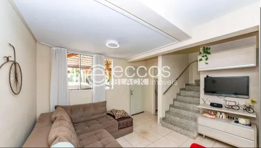Casa de Condomínio com 3 Quartos à venda, 143m² no Cabral, Contagem