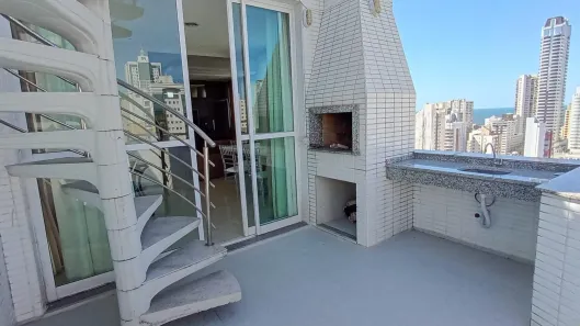 Apartamento com 5 Quartos à venda, 320m² no Centro, Balneário Camboriú