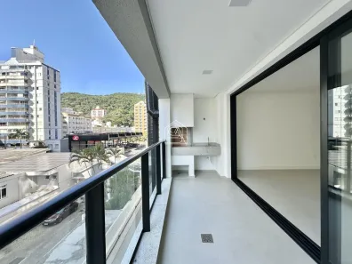 Apartamento com 3 Quartos à venda, 107m² no Centro, Florianópolis