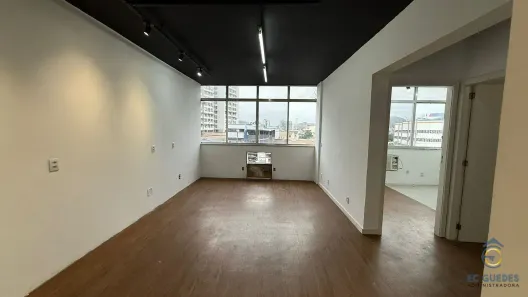 Conjunto Comercial / Sala para venda ou aluguel, 67m² no Madureira, Rio de Janeiro