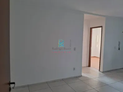 Apartamento com 2 Quartos para alugar, 41m² no Coaçu, Eusébio
