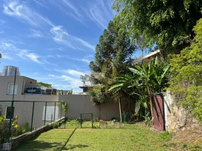 Terreno / Lote / Condomínio à venda, 337m² no Jardim Vitória Régia, São Paulo