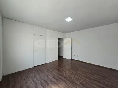 Conjunto Comercial / Sala com 2 Quartos à venda, 42m² no Centro, Divinópolis