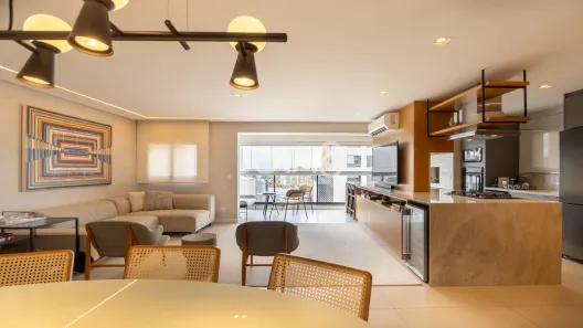Apartamento com 3 Quartos à venda, 117m² no Cabral, Curitiba