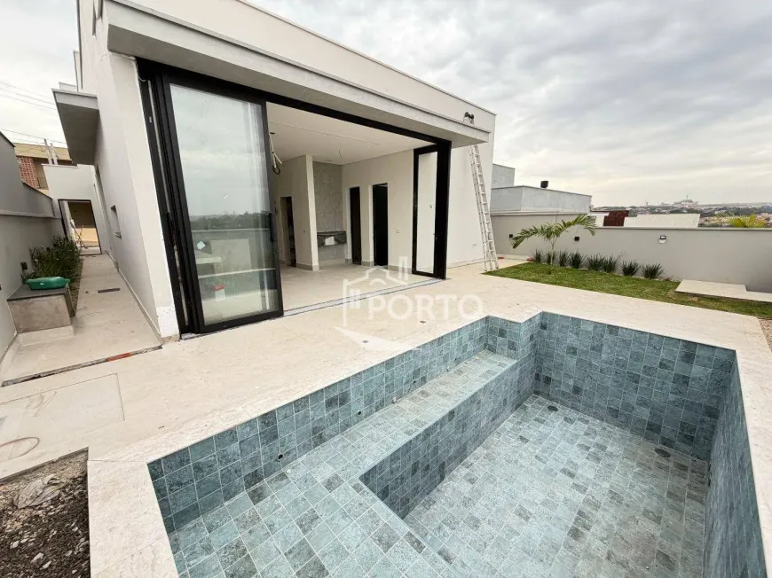 Foto do imóvel - Casa de condomínio à venda com 3 quartos, 3 suítes, 194 m², 5 banheiros e 4 vagas na garagem em