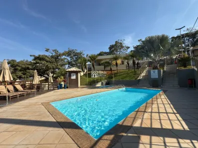 Casa de Condomínio com 3 Quartos à venda, 140m² no Cabral, Contagem