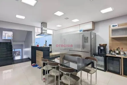 Sobrado com 3 Quartos à venda, 258m² no Vila Lusitânia, São Bernardo do Campo