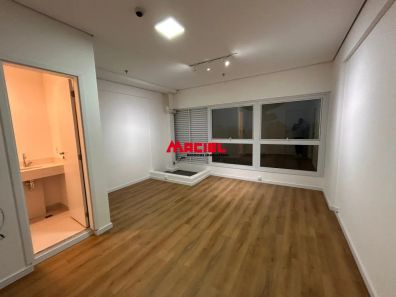 Conjunto Comercial / Sala à venda, 30m² no Centro, São José dos Campos