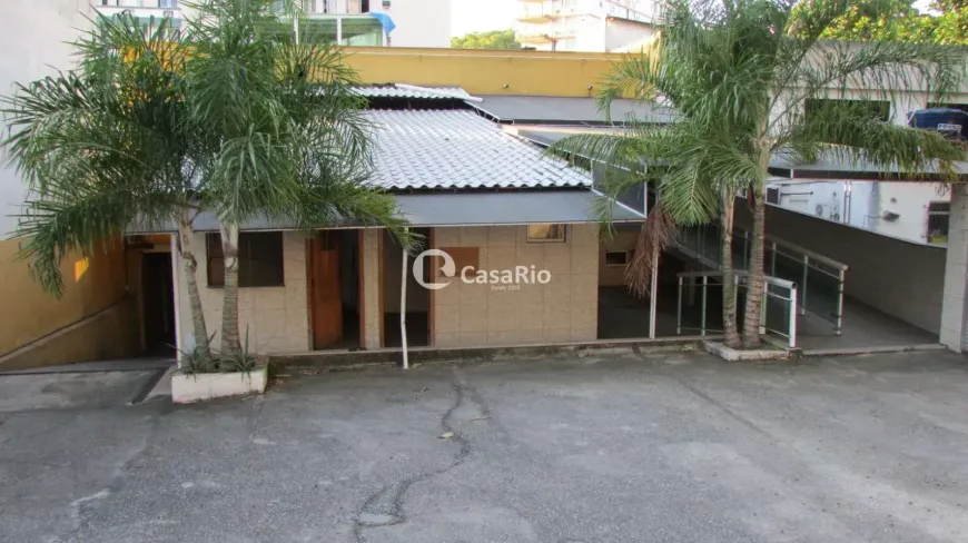 Foto do imóvel - Ponto comercial/Loja/Box para alugar com 100 m², 1 banheiro e 1 vaga na garagem em