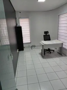 Conjunto Comercial / Sala para venda ou aluguel, 68m² no Centro, Jundiaí
