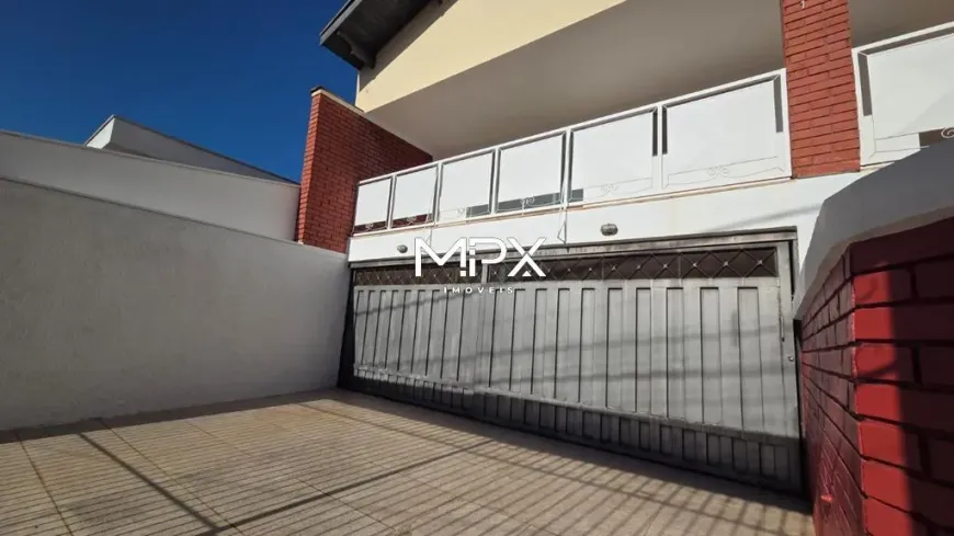 Foto do imóvel - Casa para alugar com 239 m², 3 quartos, 4 banheiros, 6 vagas