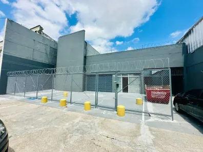 Prédio/Edifício Inteiro com 4 Quartos para alugar, 1210m² no Umarizal, Belém