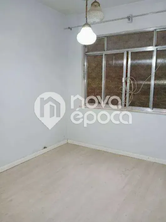 Foto do imóvel - Apartamento à venda com 1 quarto, 1 banheiro, condomínio com elevador e portaria 24h próximo ao.