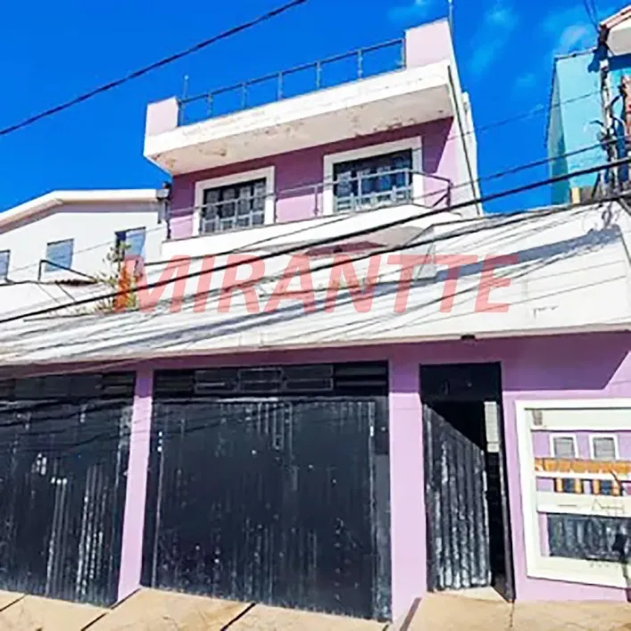 Foto do imóvel - Sobrado à venda com 4 quartos, 1 suíte, 4 banheiros e 5 vagas na garagem próximo ao Metrô.