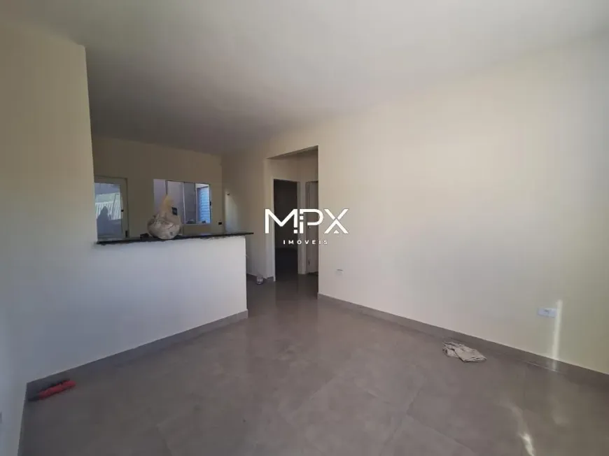 Foto do imóvel - Casa à venda com 2 quartos, 1 banheiro, 49 m², aceita animais e 3 vagas em