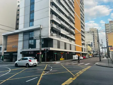 Loja / Salão / Ponto Comercial à venda, 110m² no Centro, Curitiba