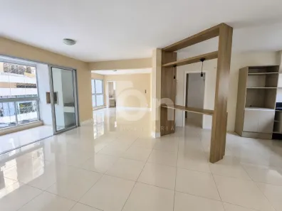 Apartamento com 4 Quartos para alugar, 178m² no Centro, Florianópolis