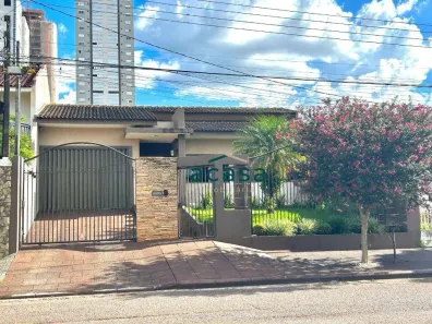 Casa com 4 Quartos à venda, 398m² no Cancelli, Cascavel