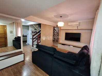 Sobrado com 3 Quartos à venda, 110m² no Igara, Canoas