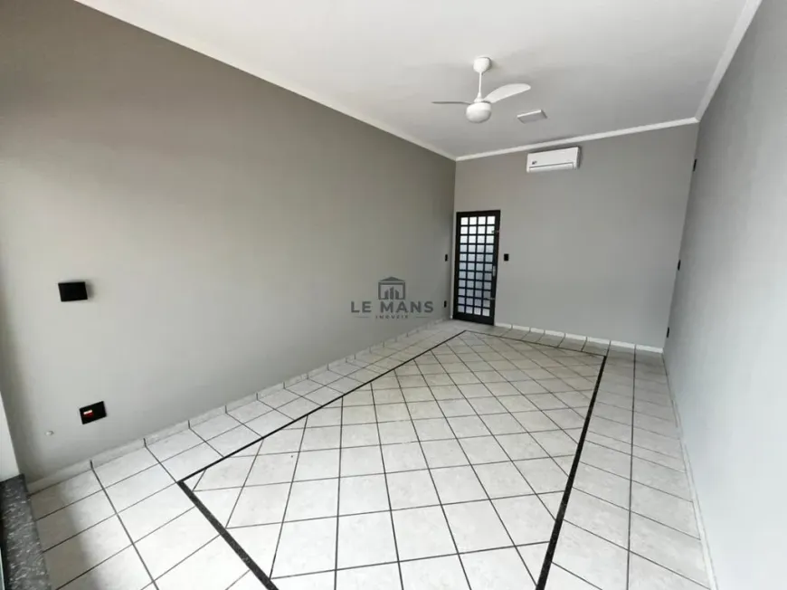 Foto do imóvel - Sala/Conjunto/Escritório para alugar com 28 m² e 1 banheiro em