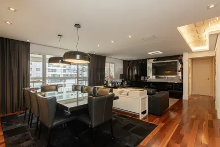 Apartamento com 3 Quartos à venda, 193m² no Água Verde, Curitiba
