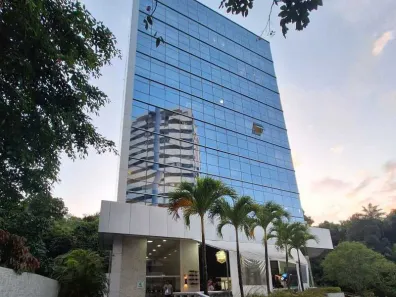 Conjunto Comercial / Sala com 2 Quartos à venda, 64m² no Pituba, Salvador