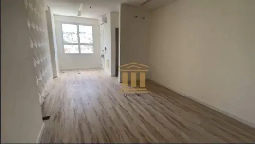 Conjunto Comercial / Sala à venda, 28m² no Centro, Jacareí