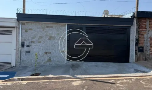 Casa com 2 Quartos à venda, 10m² no Centro, Marília