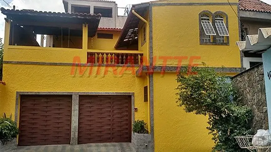Foto do imóvel - Sobrado à venda com 3 quartos, 1 suíte, 220 m², 4 banheiros e 2 vagas na garagem em