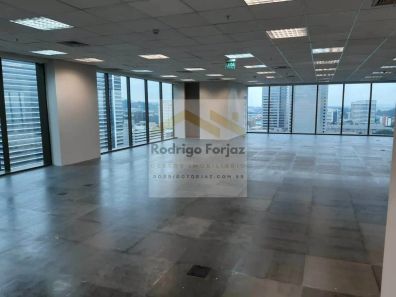 Conjunto Comercial / Sala à venda, 328m² no Alphaville Industrial, Barueri