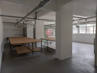 Galpão / Depósito / Armazém com 2 Quartos à venda, 85m² no Alto da Serra, Petrópolis