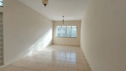 Casa com 3 Quartos para alugar, 140m² no Centro, Piracicaba