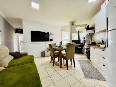 Apartamento com 2 Quartos à venda, 48m² no Centro, Palhoça