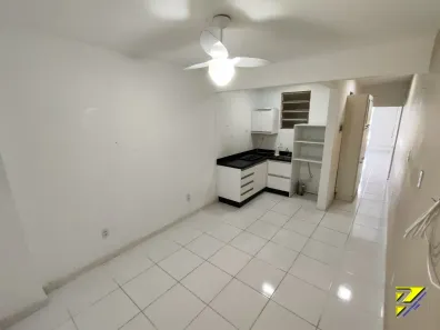 Apartamento com 1 Quarto para alugar, 40m² no Centro, Florianópolis