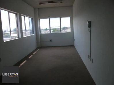 Conjunto Comercial / Sala com 1 Quarto à venda, 30m² no Sarandi, Porto Alegre