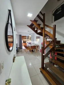 Sobrado com 3 Quartos à venda, 84m² no Parque Rincão, Cotia