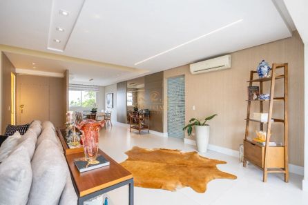 Apartamento com 3 Quartos à venda, 193m² no Água Verde, Curitiba
