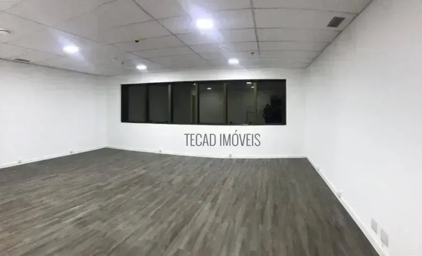 Foto do imóvel - Sala/Conjunto/Escritório à venda com 48 m², 1 banheiro e 1 vaga próximo ao Metrô Palmeiras.
