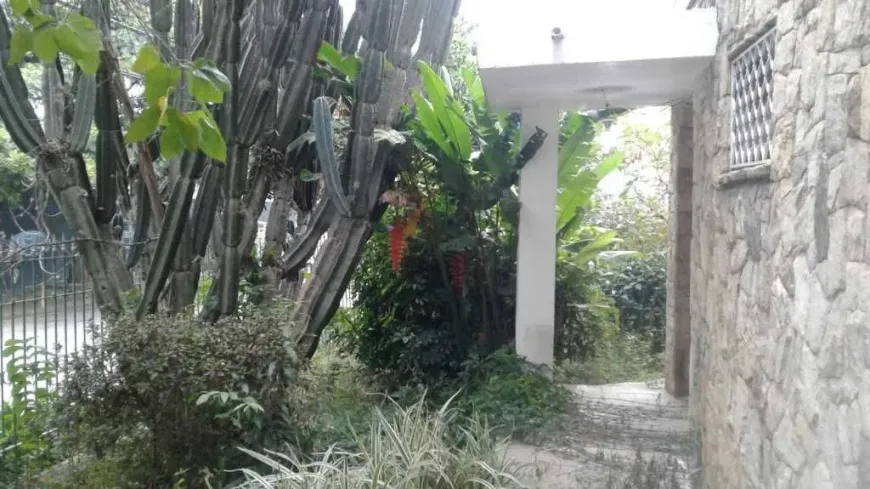 Foto do imóvel - Casa para alugar com 450 m², 3 quartos, 4 banheiros, 2 vagas