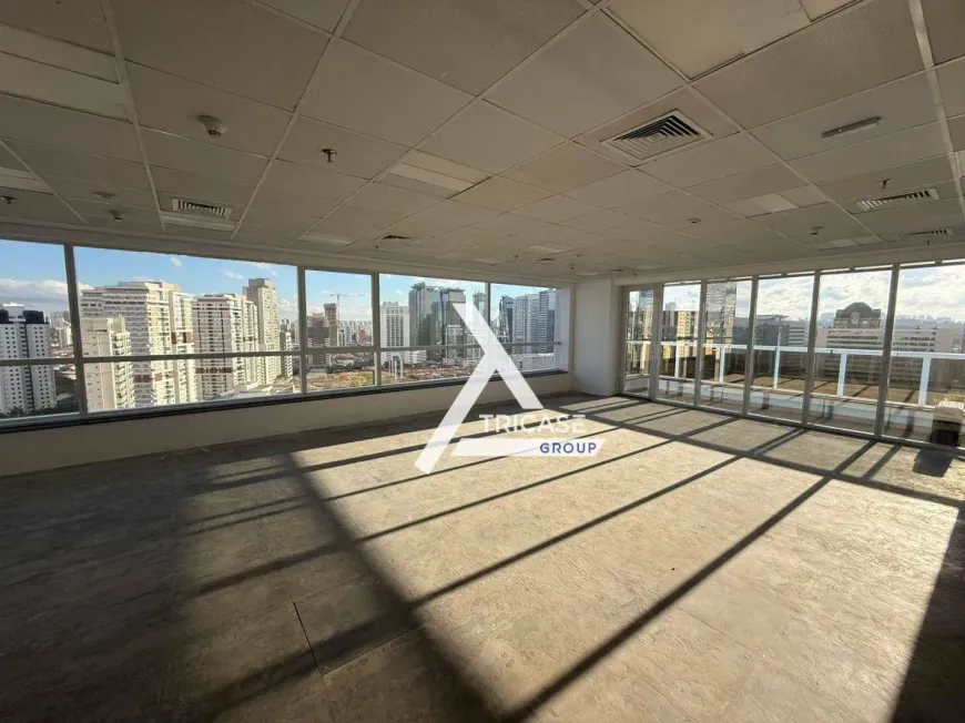 Foto do imóvel - Sala/Conjunto/Escritório para alugar com 103 m², 2 banheiros e 3 vagas na garagem próximo ao.